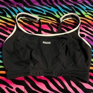 32FF / 32H Shock Absorber High Impact Sports Bra